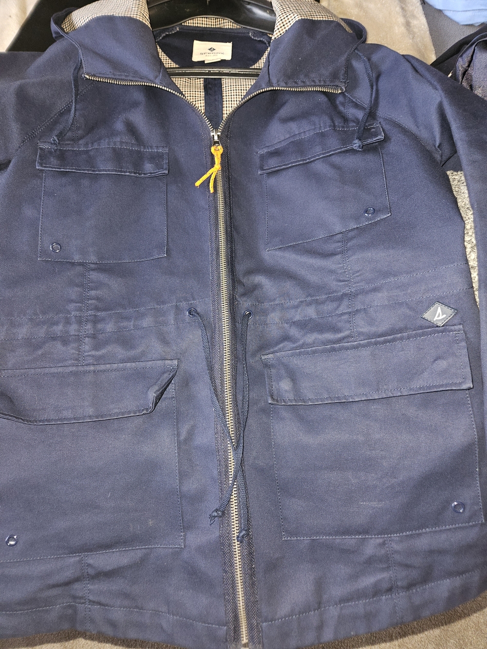 The Sperry Hooded Field Barn Jacket - Picture 11 of 16
